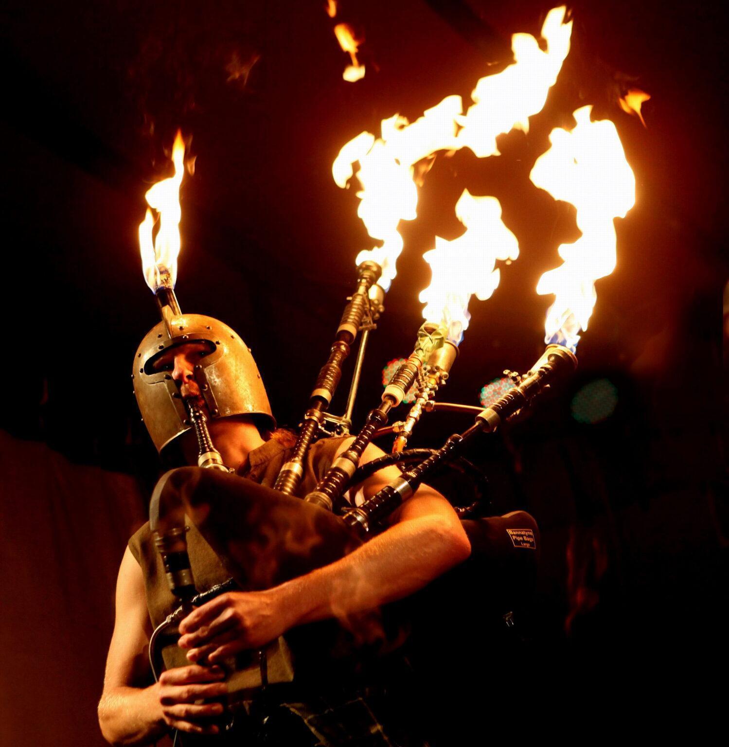 Bagpipes Easter Fire Rapalje